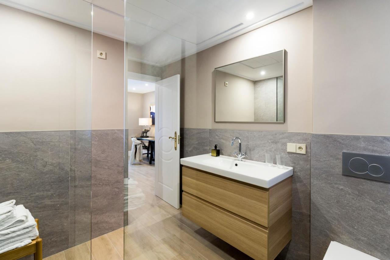 Gran Vivienda En La Rambla! Apartment Аликанте Екстериор снимка